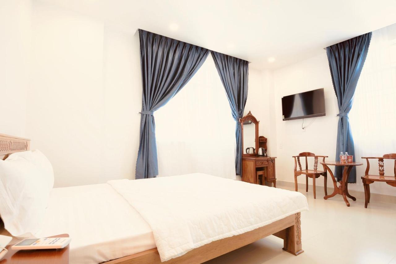 Hotel Khach San Tuyet Hien à Phu Quoc Extérieur photo